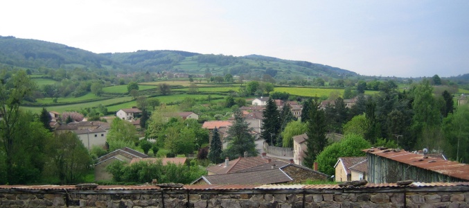 Vue du haut de l'glise, on reconnait tout de suite La Bourgogne